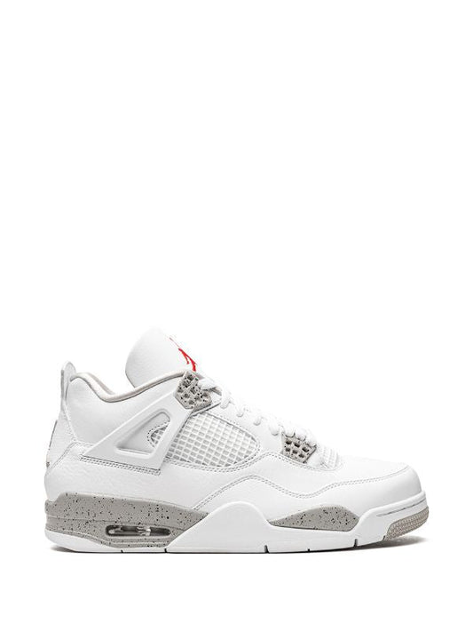 Air Jordan 4 Retro “White Oreo”
